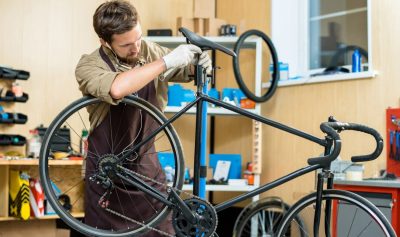 Cómo hacer el mantenimiento de una bicicleta